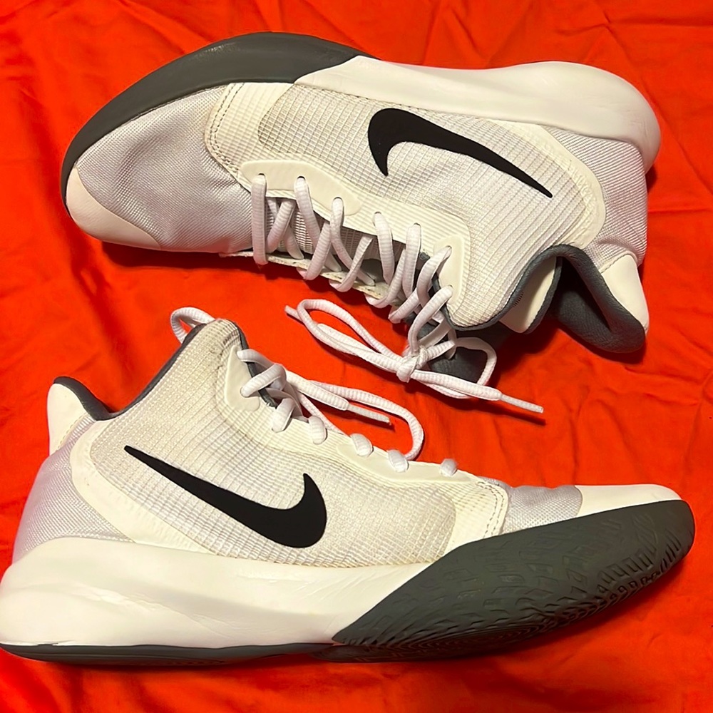 Nike Precision III Basketball Shoes Size 8 in Men’s